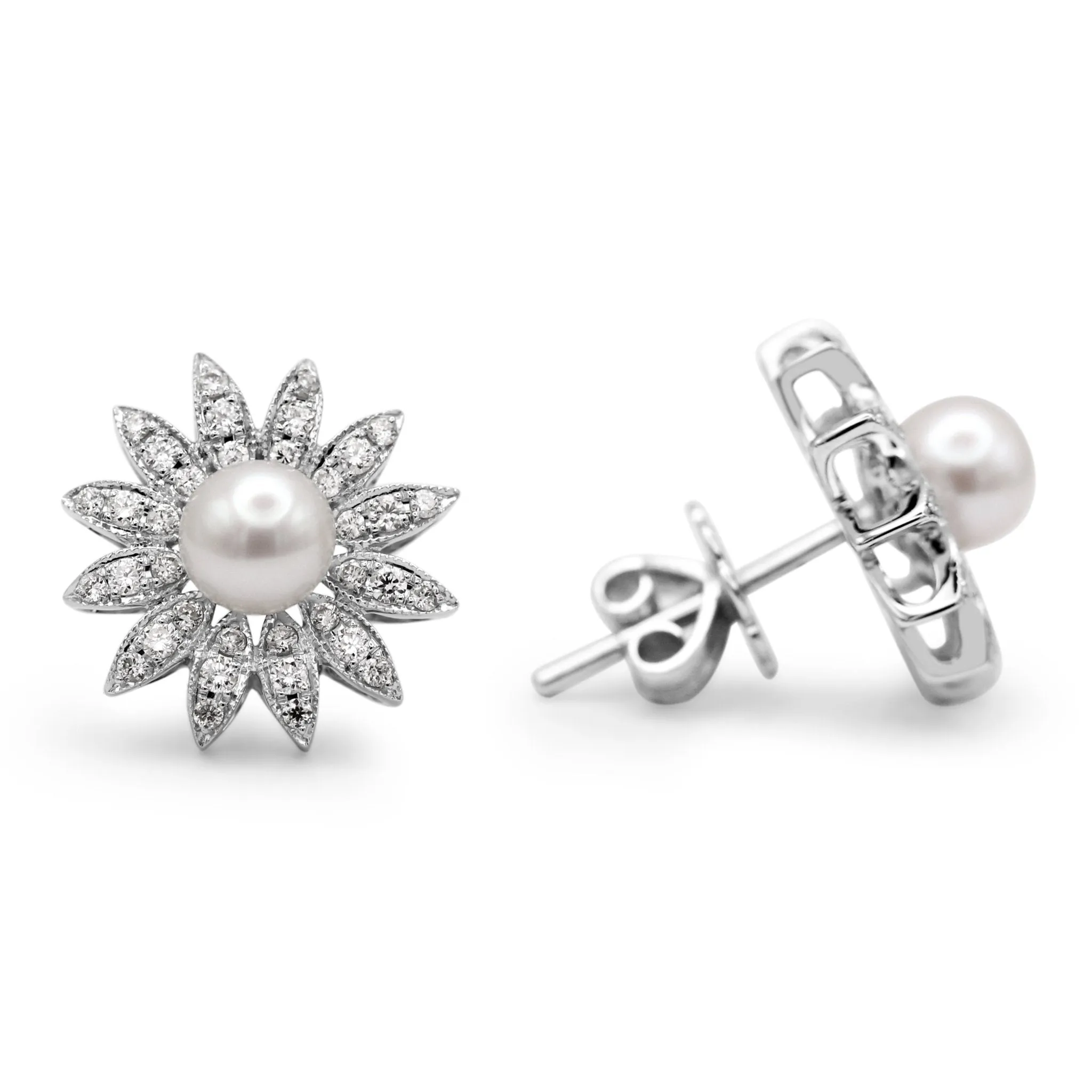 18ct White Gold Diamond & Cultured Pearl Flower Stud Earrings