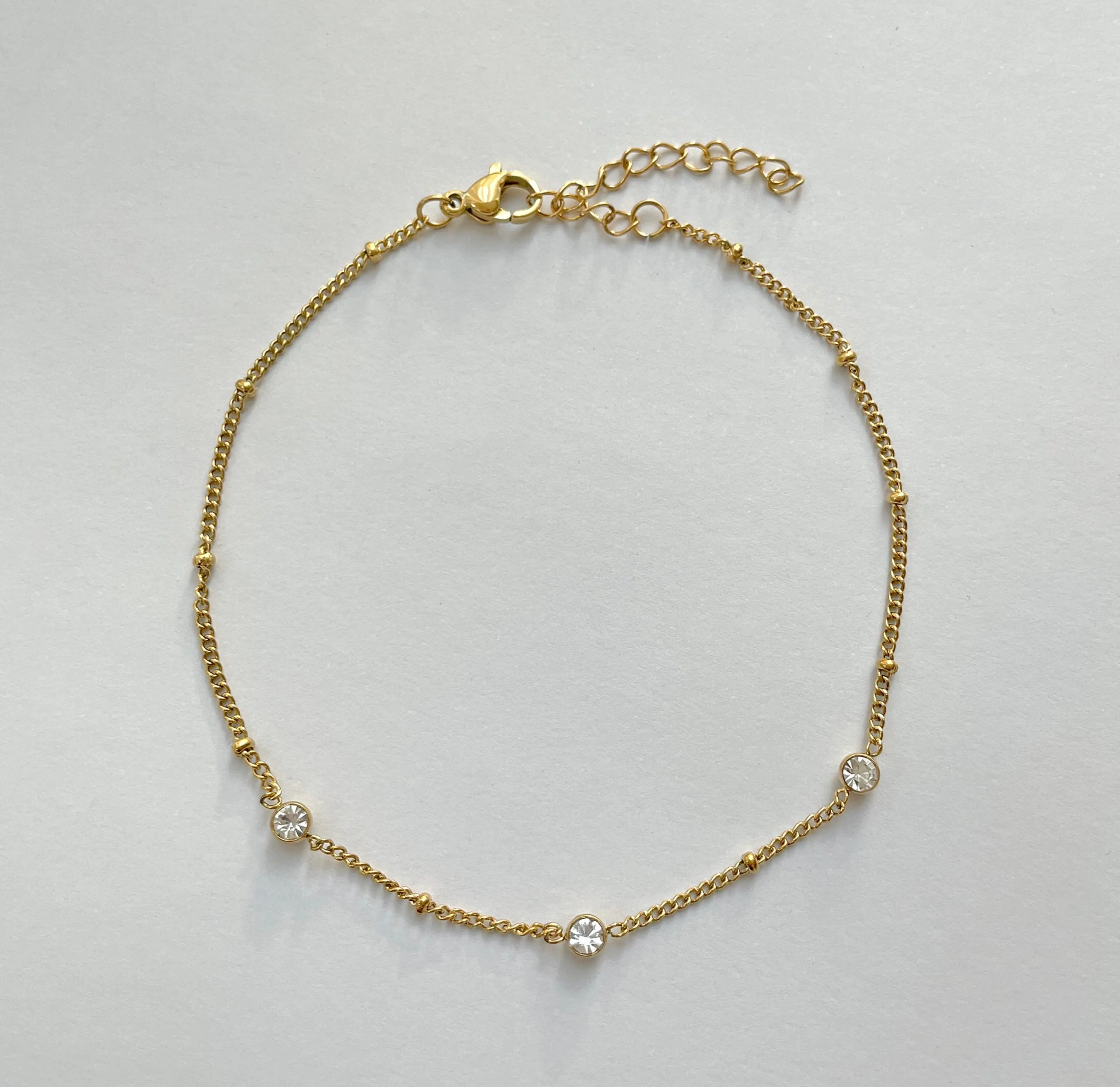 BAILEY GOLD DAINTY SATELLITE CHAIN BRACELET