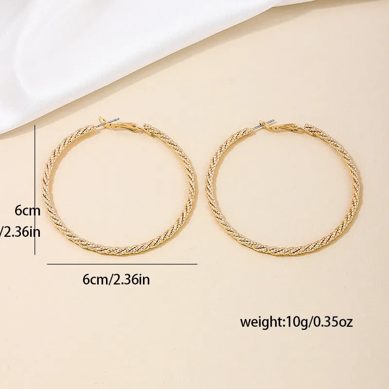 Chic Blogger-Approved Hoop Earrings for Stylish Women