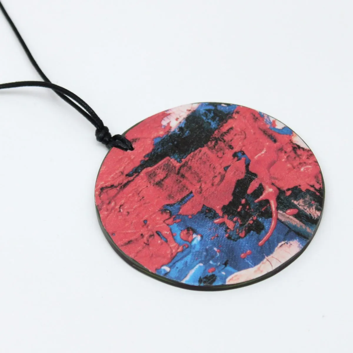 Double Side Artistic Jakarta Pendant Necklace