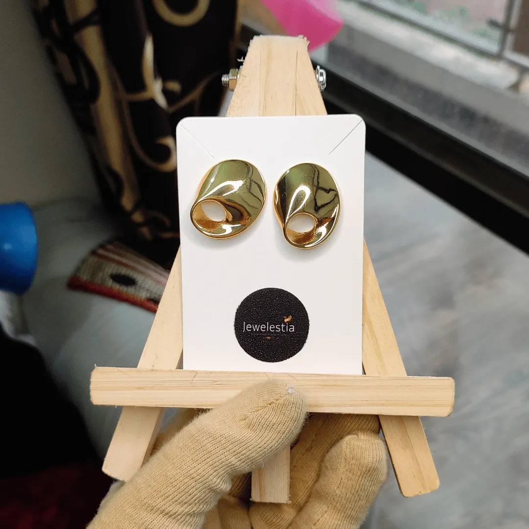 Jewelestia Radiant Gold Curves Earrings