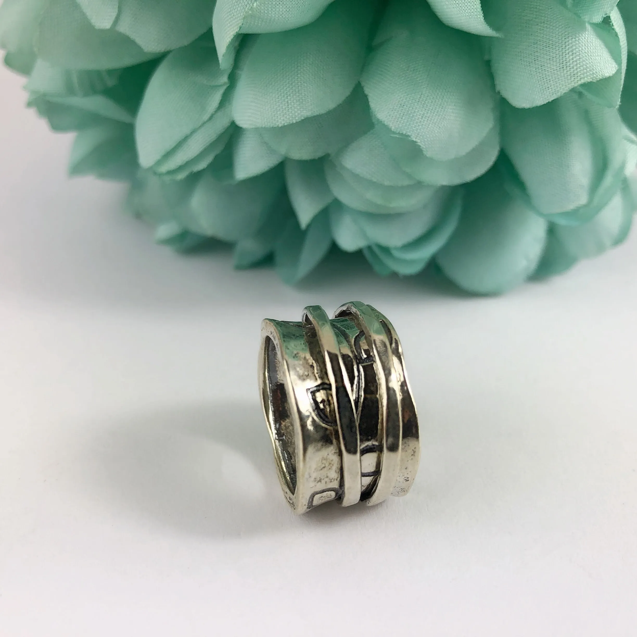 Leaf Spin Ring - SR1240