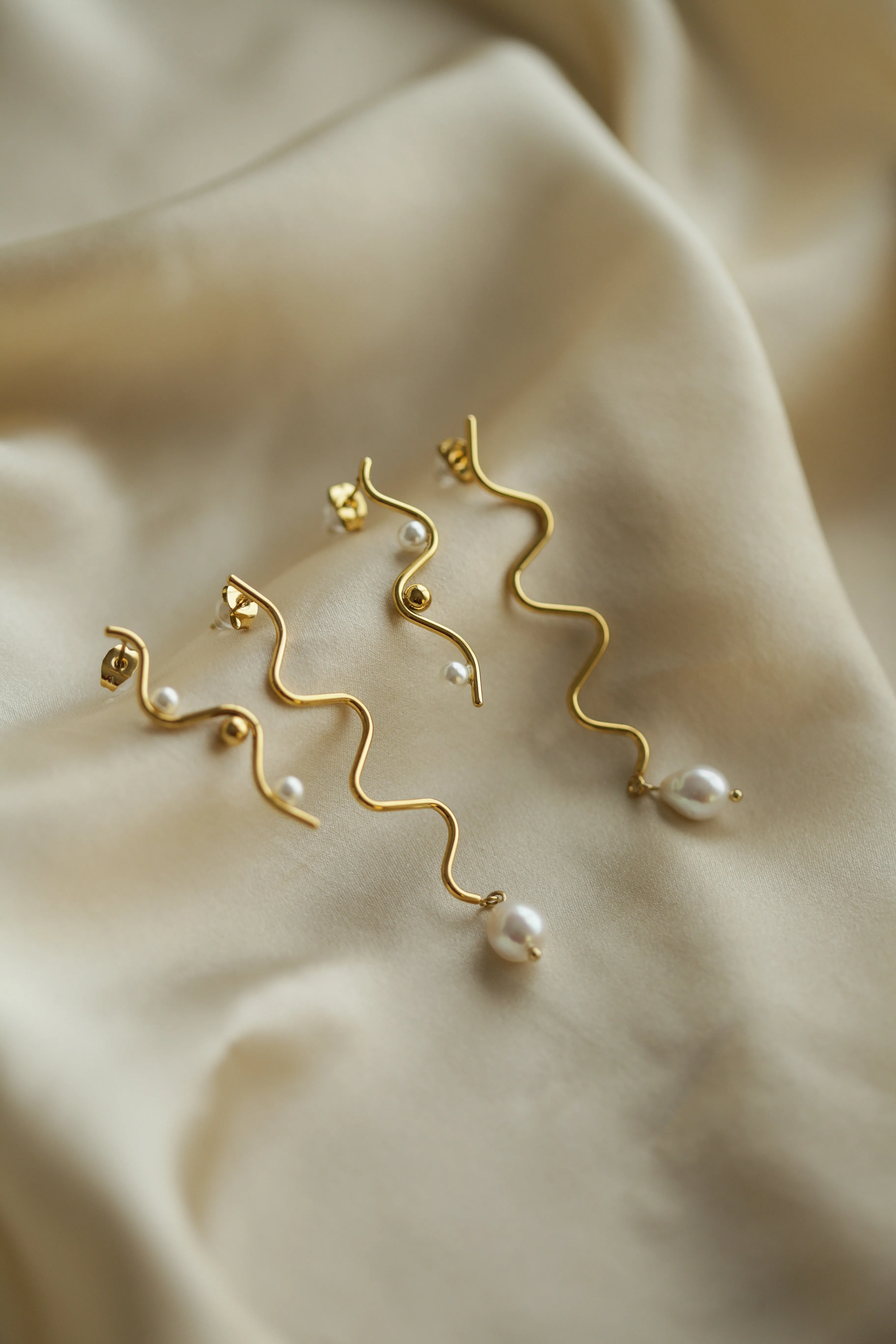 Wave & Pearls Earrings